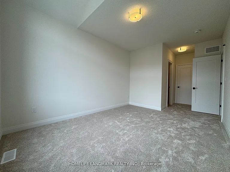 73 West Village Ln — Photo 30