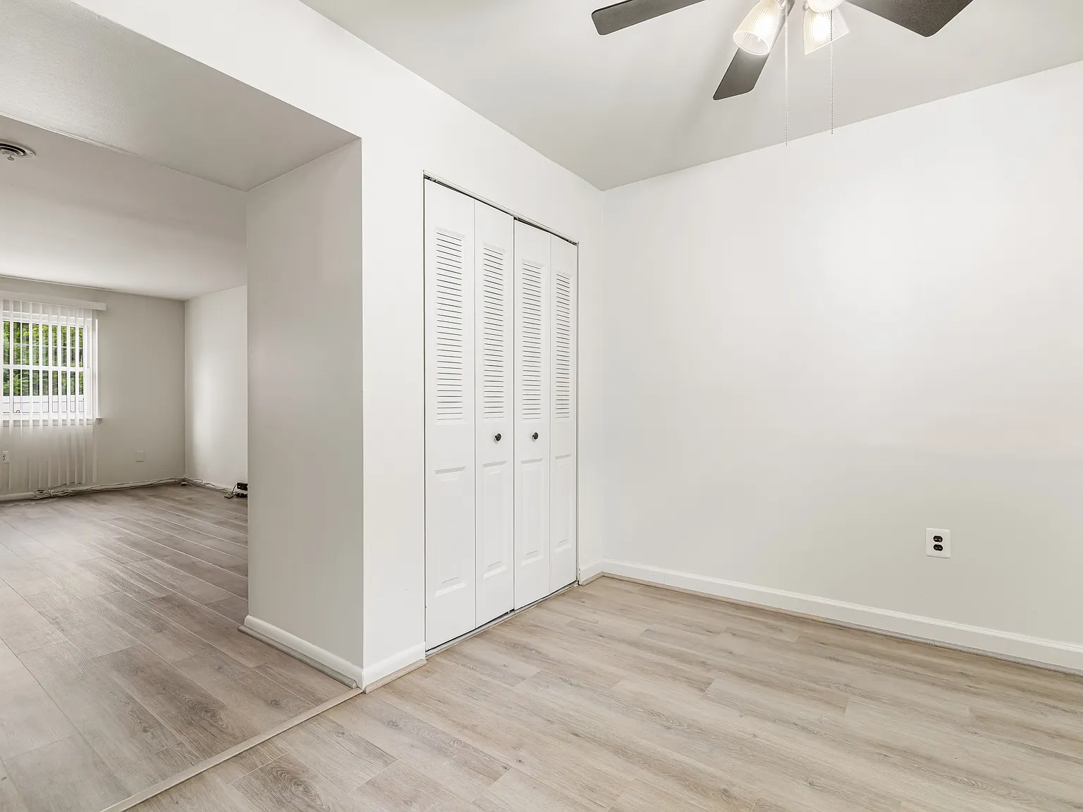 3 bed, 1.5 bath, 1200 sqft, $2,600 — Photo 4