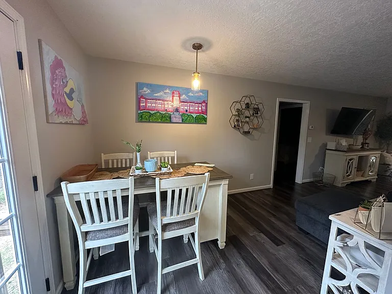 85 Mary Dr — Photo 8
