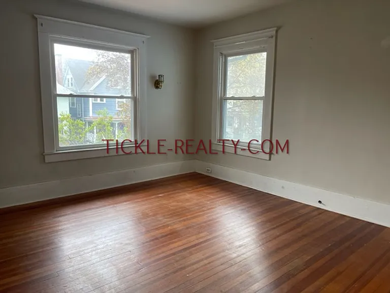 60 Shepard St — Photo 8