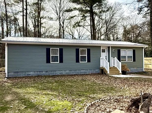 206 N Lake Dr, Milton, DE 19968