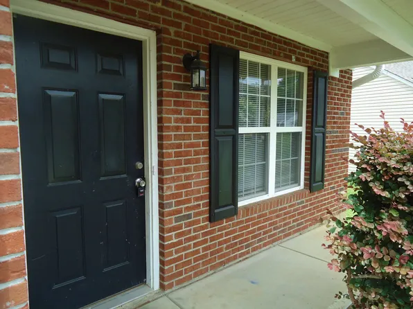 65 N Sussex Dr, Smithfield, NC 27577