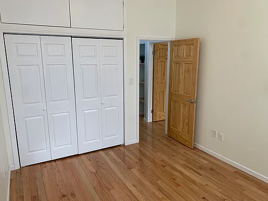 Rented by Compass | media 6