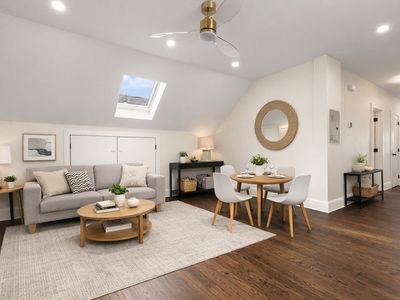 59 Wenham St Floor 3, Jamaica Plain, MA, 02130