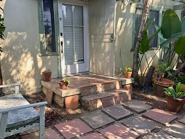 1250 N Citrus Ave, Los Angeles, CA 90038