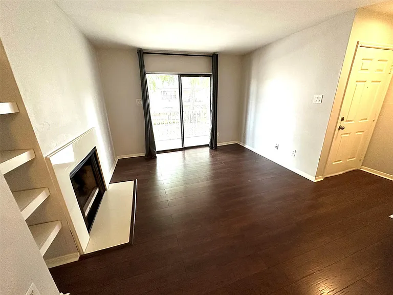 2750 Holly Hall St #704 — Photo 6