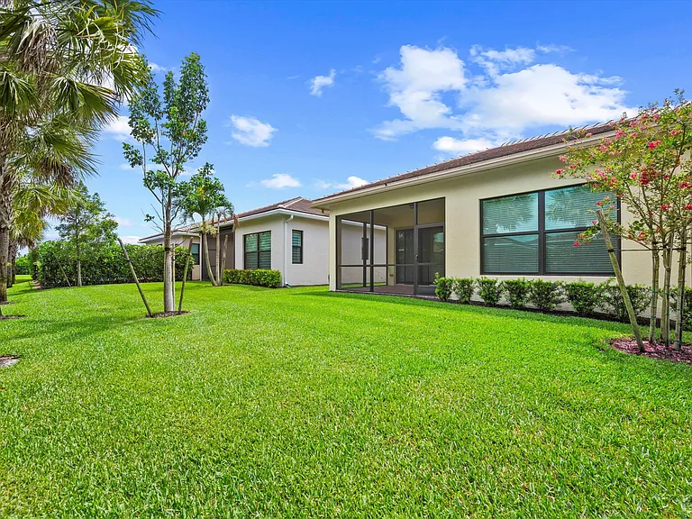 5409 Santa Rosa Ln — Photo 33