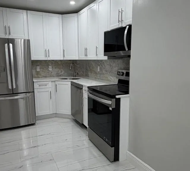 659 W Oakland Park Blvd #207C — Photo 3