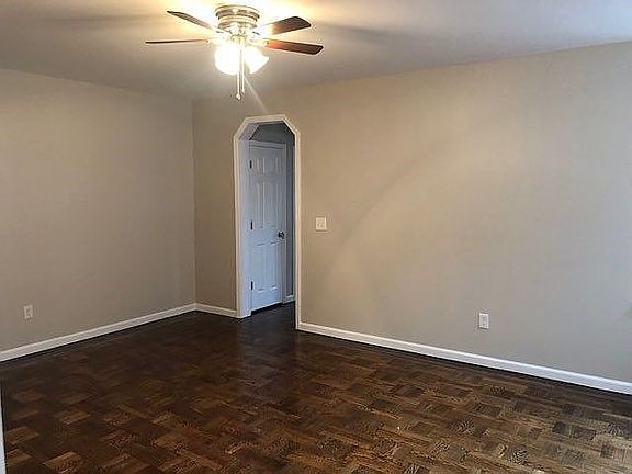 2nd image of 490 Tremont Ave APT 22