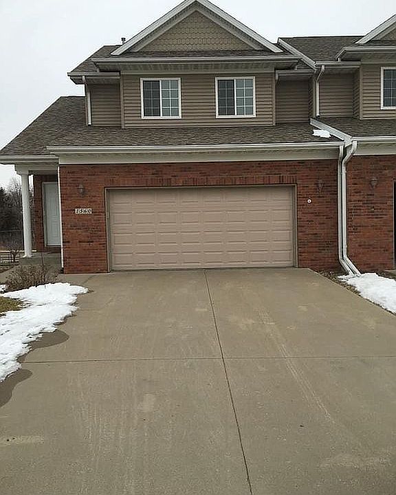 1st image of 1560 Cook Cir