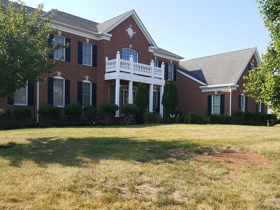 1st image of 23195 Hemmingford Cir