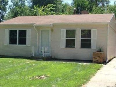 6625 A St, Omaha, NE, 68106