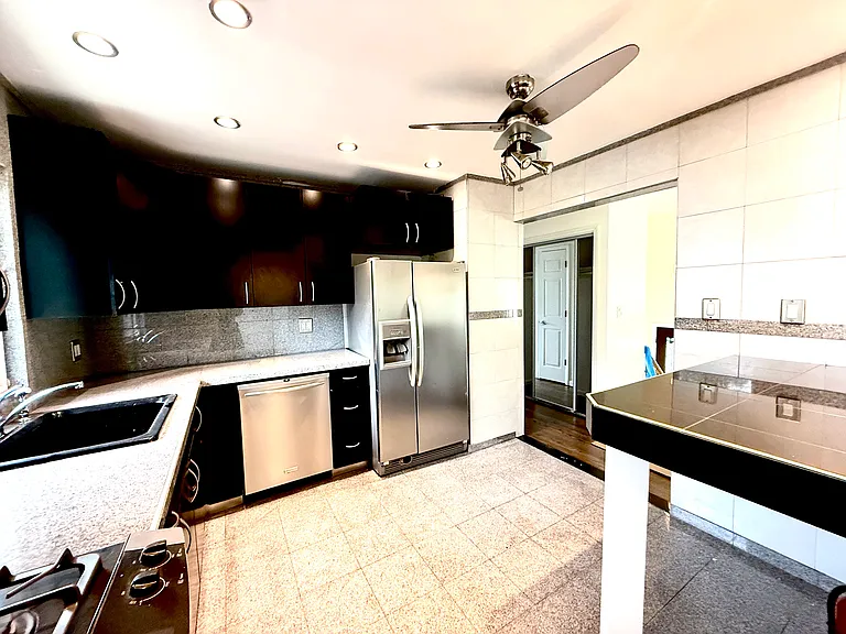 13 Poplar Pl — Photo 6
