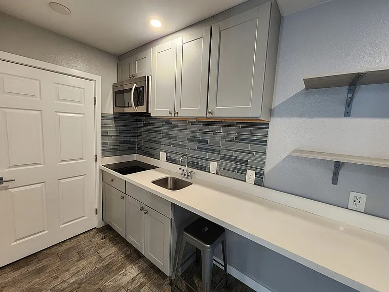 1315 Morena Blvd #9 — Photo 40
