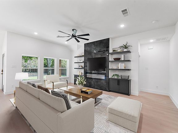 4th image of 15006 Quail Dr