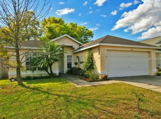 2272 Pebblewood Dr, Apopka, FL 32703