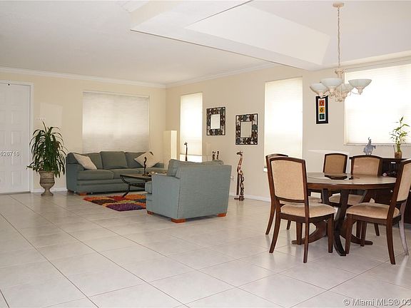5th image of 1590 NW 170th Ave