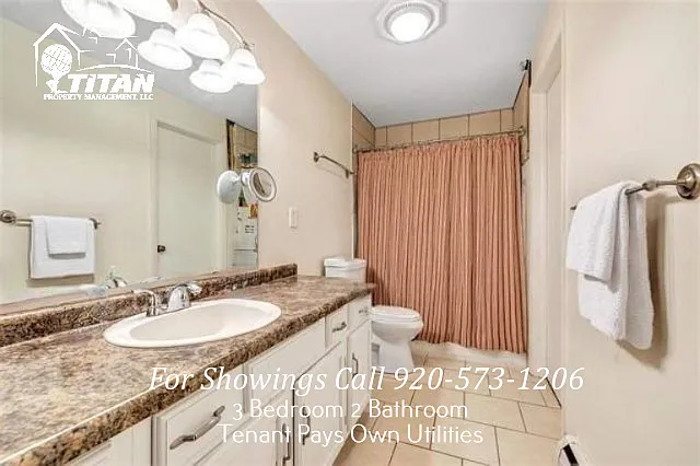 2556 Woodridge Ln — Photo 6