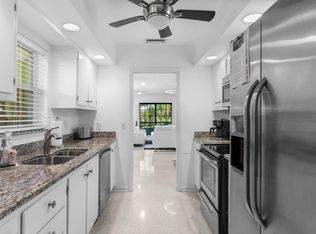 410 Venetian Dr, Delray Beach, FL 33483