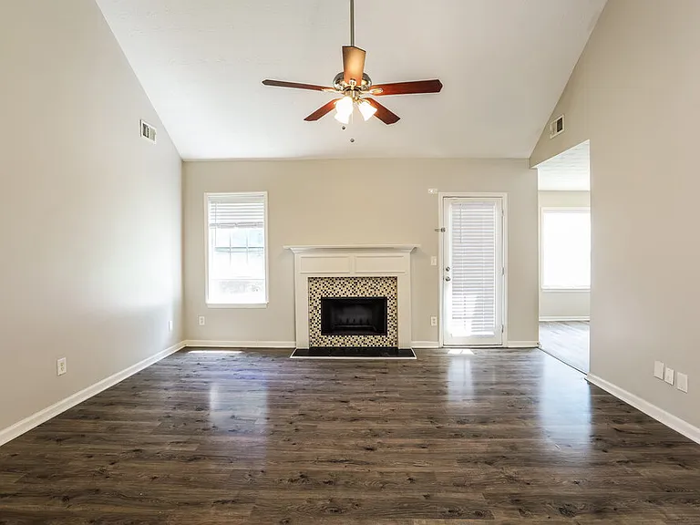 2235 Corkscrew Way — Photo 5