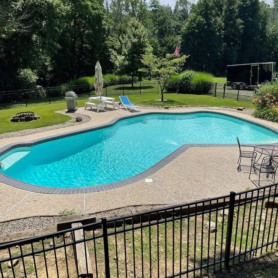3 bed, 2.5 bath, 2139 sqft, $3,600 — Photo 4