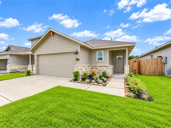 18539 Landing Meadows Ln, New Caney, TX 77357