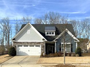 1401 Curling Creek Dr, Indian Trail, NC 28079