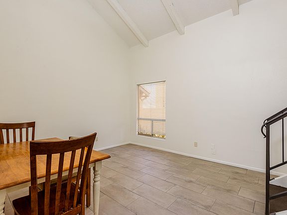5th image of 1831 W Mulberry Dr #130