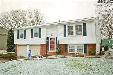 3846 Bellwood Dr SE photo 1