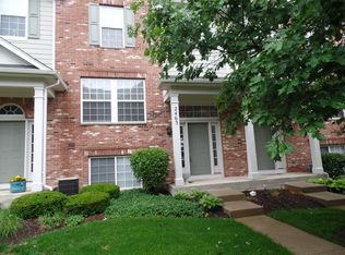 2463 Emily Ln, Elgin, IL 60124