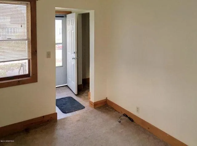 720 Pillsbury Ave — Photo 8