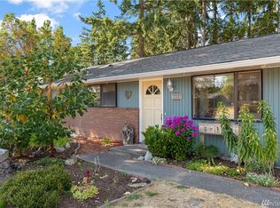 1740 NE 9th Ave, Oak Harbor, WA 98277