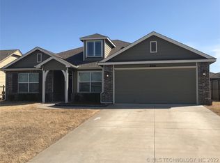 8941 S 253rd East Ave, Broken Arrow, OK 74014