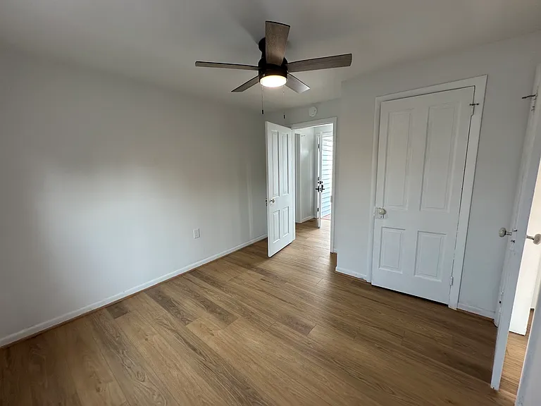 111 Center St #2 — Photo 10