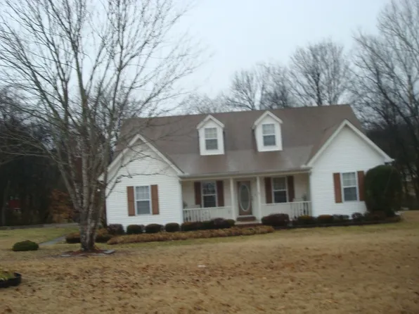 2729 Cash Ct, Thompsons Station, TN 37179