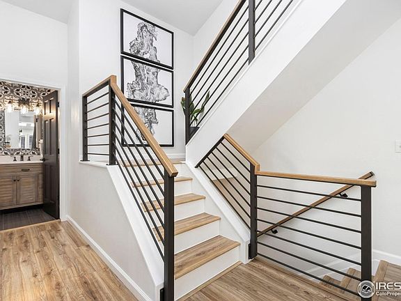 5th image of 3306 Carlton Ave