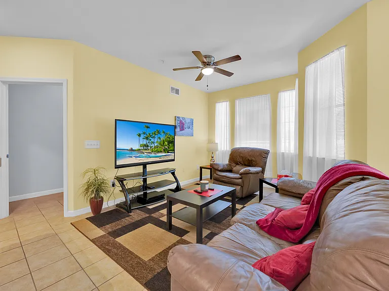 804 Terrace Ridge Cir — Photo 12