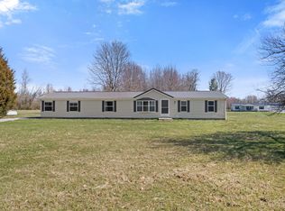 1881 Harker Waits Rd, Williamsburg, OH 45176