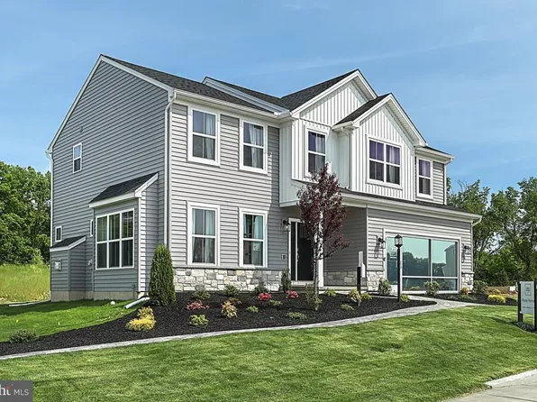 35 Long Bend Dr Lot 11, Carlisle, PA 17015