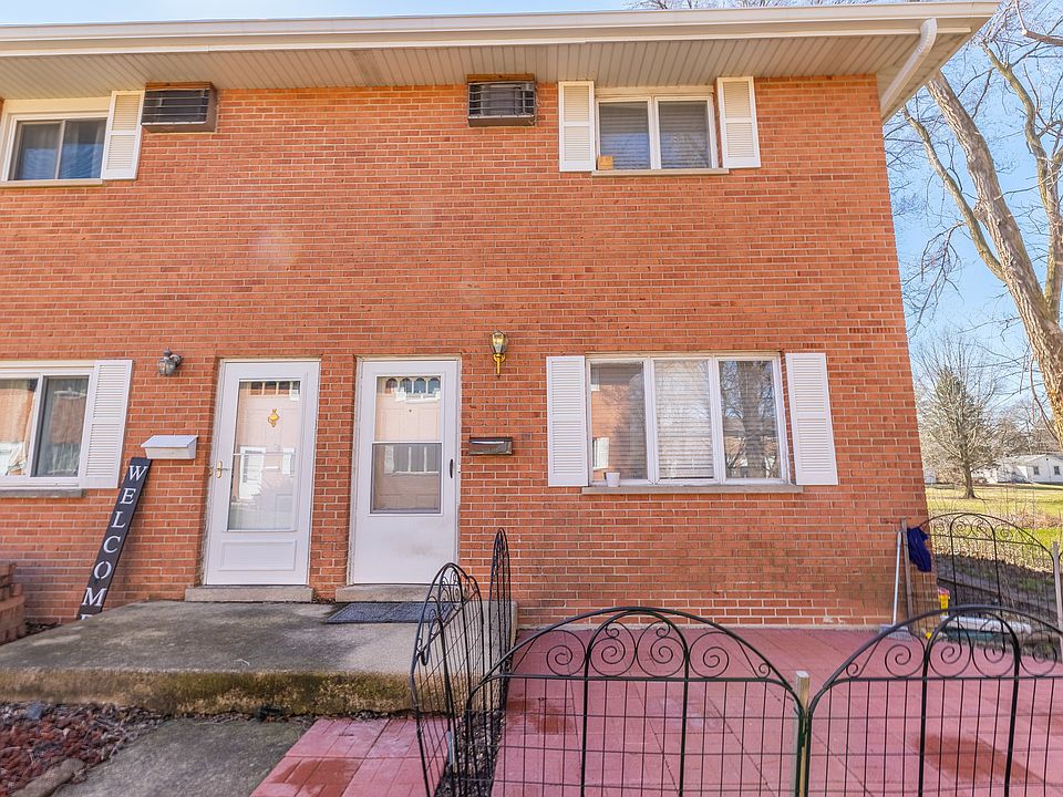 1st image of 1227 Town Crest Dr APT F