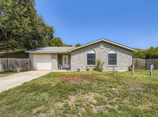 1523 Rambler Rd, Arlington, TX 76014