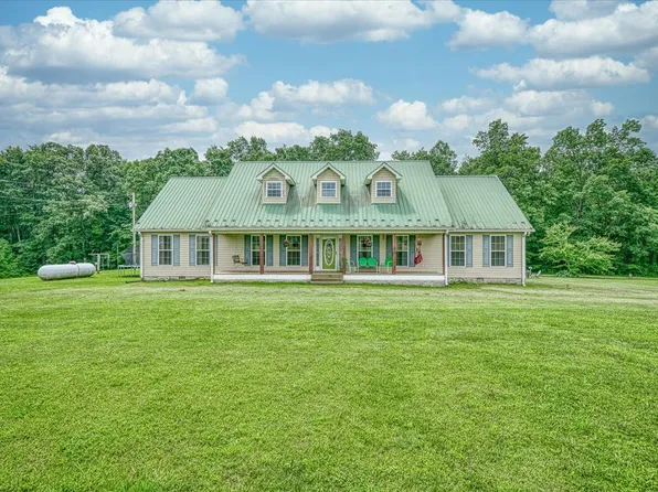 2075 Clarkrange Monterey Hwy, Monterey, TN 38574