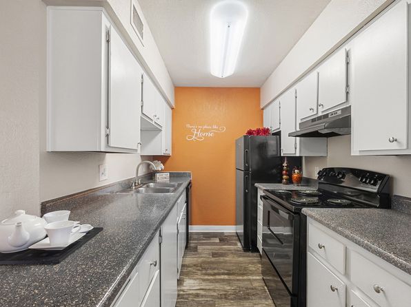 10201 N 33rd Ave #379