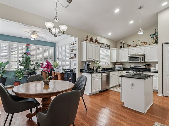 2nd image of 688 S Cadillac Cir