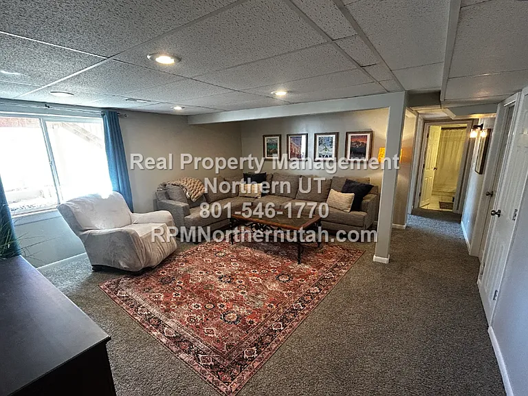 703 W 2175 N — Photo 27