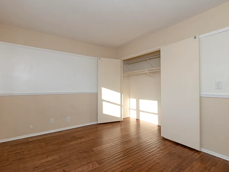 15191 Touraine Way — Photo 14