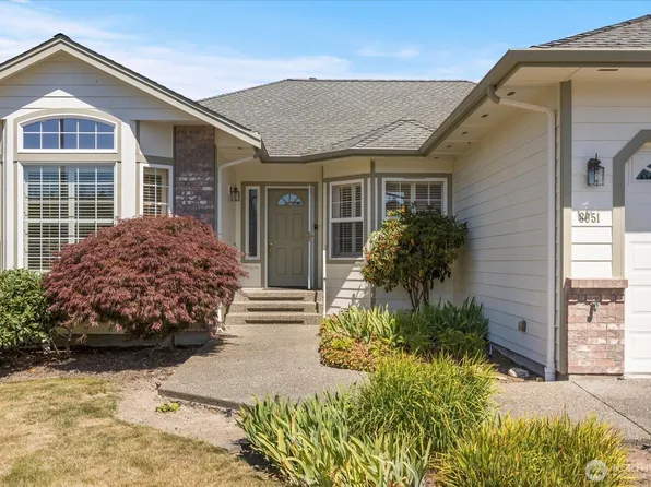 8051 283rd St NW, Stanwood, WA 98292