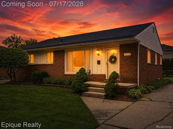 1114 W Thirteen Mile Rd, Royal Oak, MI 48073