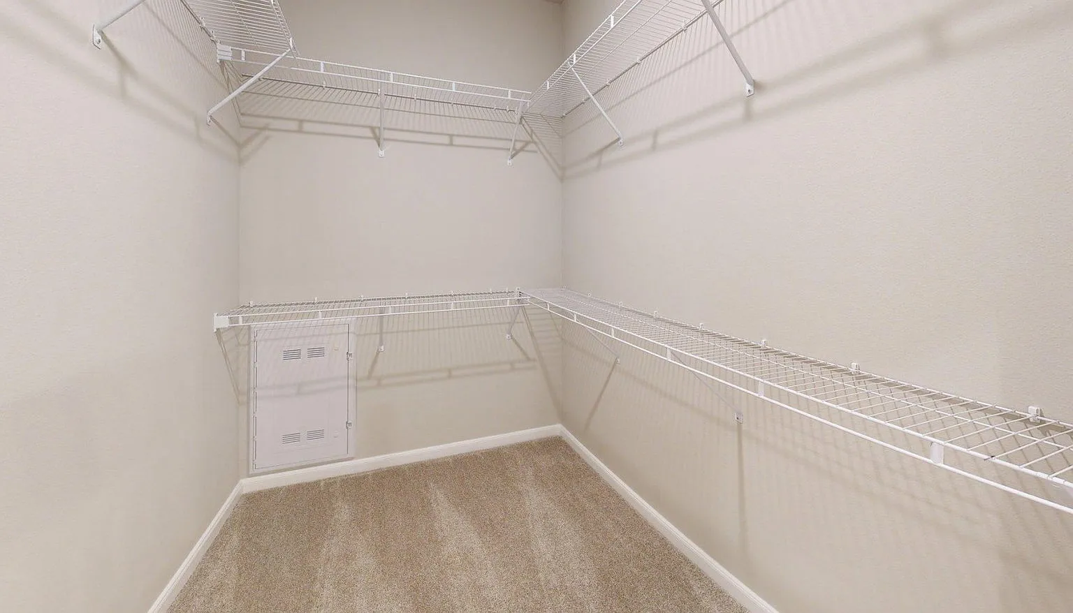 1 bed, 1.0 bath, 725 sqft, $1,410 — Photo 4