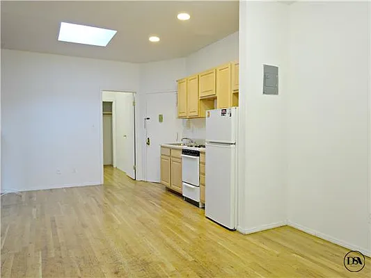 Rented by DSA Realty | media 59